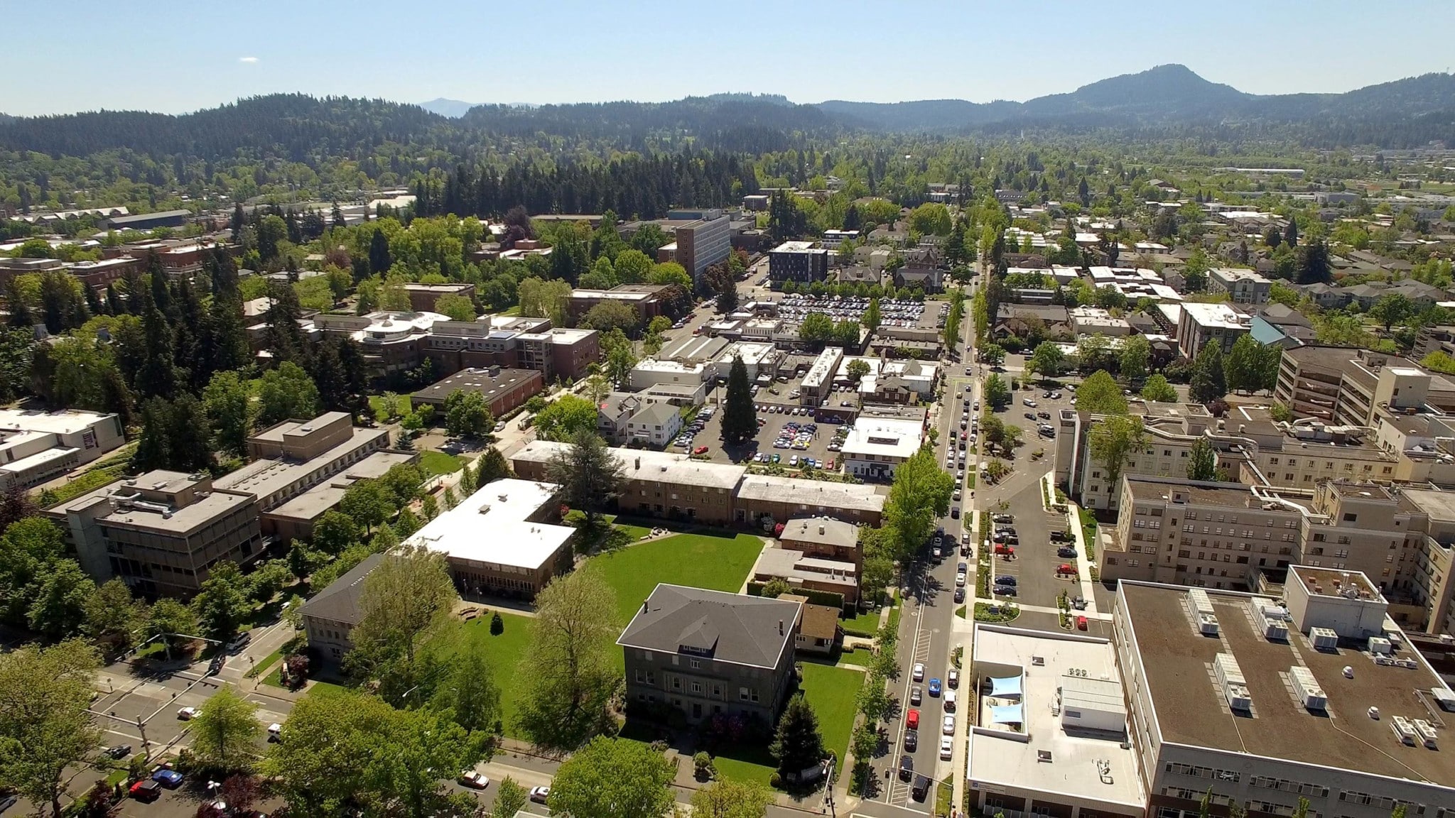 Aerial photo of Bushnell Campus near the University of Oregon