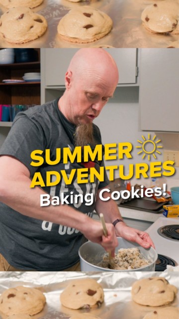 ☀️ Summer Adventures continue with Dr. Doyle Srader, Professor of Speech & Communication, as he bakes his signature chocolate chip cookies! 🍪

Known for bringing homemade treats to his classes and the Bushnell community, Dr. Srader knows that fresh-baked cookies are a sweet way to bring people together.