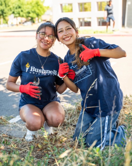 Getting our newest Beacons familiar with an important part of the Bushnell mission: service. 🤝
Students served at locations throughout our local community, working together and getting some experience serving as a Beacon.