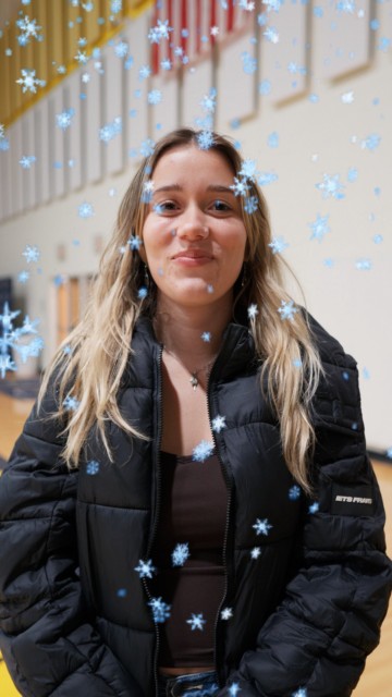 We all have a favorite Christmas song (or two) this season, and our students are no different! 🎄🎶
Hear what our students have to say about their familiar, and very specific, Christmas song favorites.