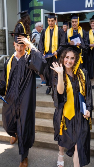 Spring Commencement is still fresh in our minds! 
Flashback to just a few days ago when our graduating Beacons crossed the stage and took their first steps into their next chapter. #BeaconsForLife