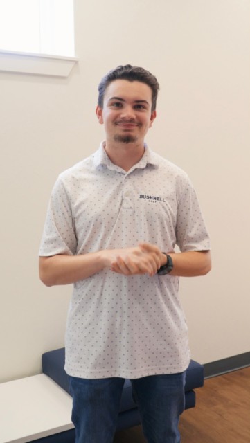 Day in the Life Spotlight: Justin Walton! 💡

Spend a day with our @asbu.beacons President, @justinhwalton! From greeting guests at our Welcome Center to diving into Johannine literature and wrapping up with a shift at @boandvine, Justin shows us what it means to live as a Beacon, on and off campus.