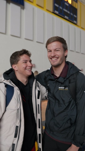 From professors to roommates, there are lots of people on our campus that lift up and encourage us. Listen to our Beacons share who inspires them at Bushnell!

Let us know who inspires you! 🌟