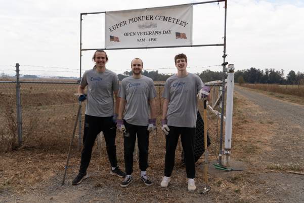 Bushnell University Men's Basketball at Luper Cemetary